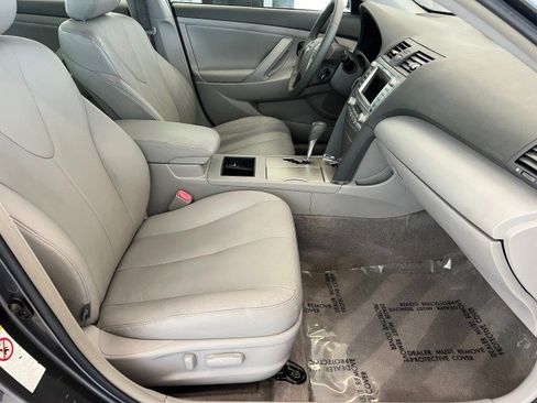 Used 2007 Toyota Camry Hybrid FWD image 13