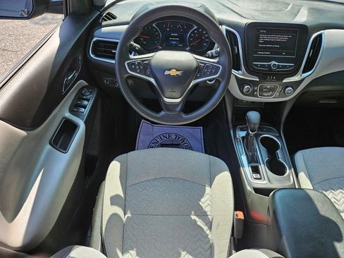 Used 2022 Chevrolet Equinox LT image 11
