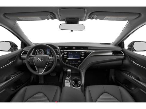 Used 2020 Toyota Camry SE w/ Convenience Package FWD image 8