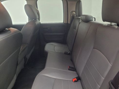 Used 2017 RAM 1500 Tradesman w/ Chrome Appearance Group AWD/4WD image 18