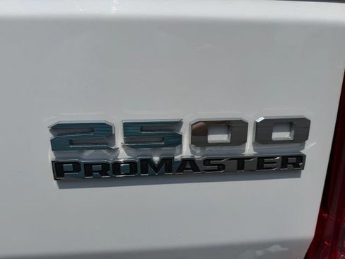 Used 2023 RAM ProMaster 2500 FWD image 8