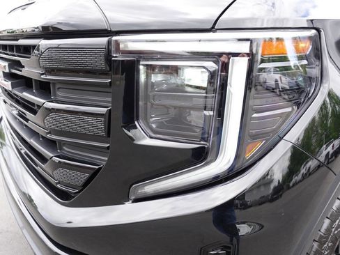 Used 2025 GMC Sierra 1500 Elevation AWD/4WD image 59