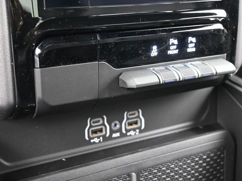 New 2026 RAM 1500 Laramie w/ Night Edition image 19
