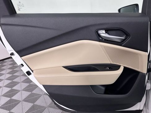 Certified 2025 Acura TLX w/ Technology Package image 22