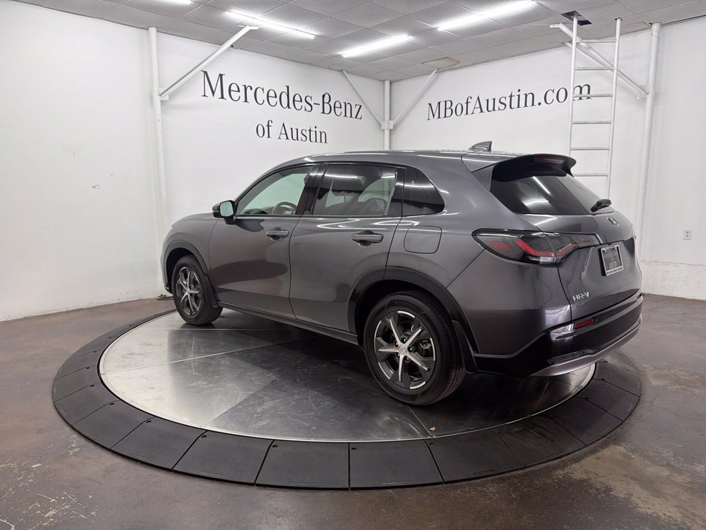 Used 2023 Honda HR-V EX-L image 5