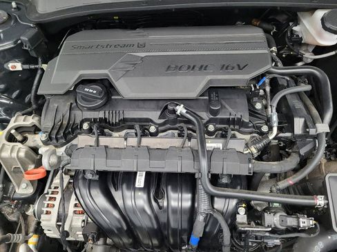Used 2023 Hyundai Elantra SEL w/ Cargo Package FWD image 30