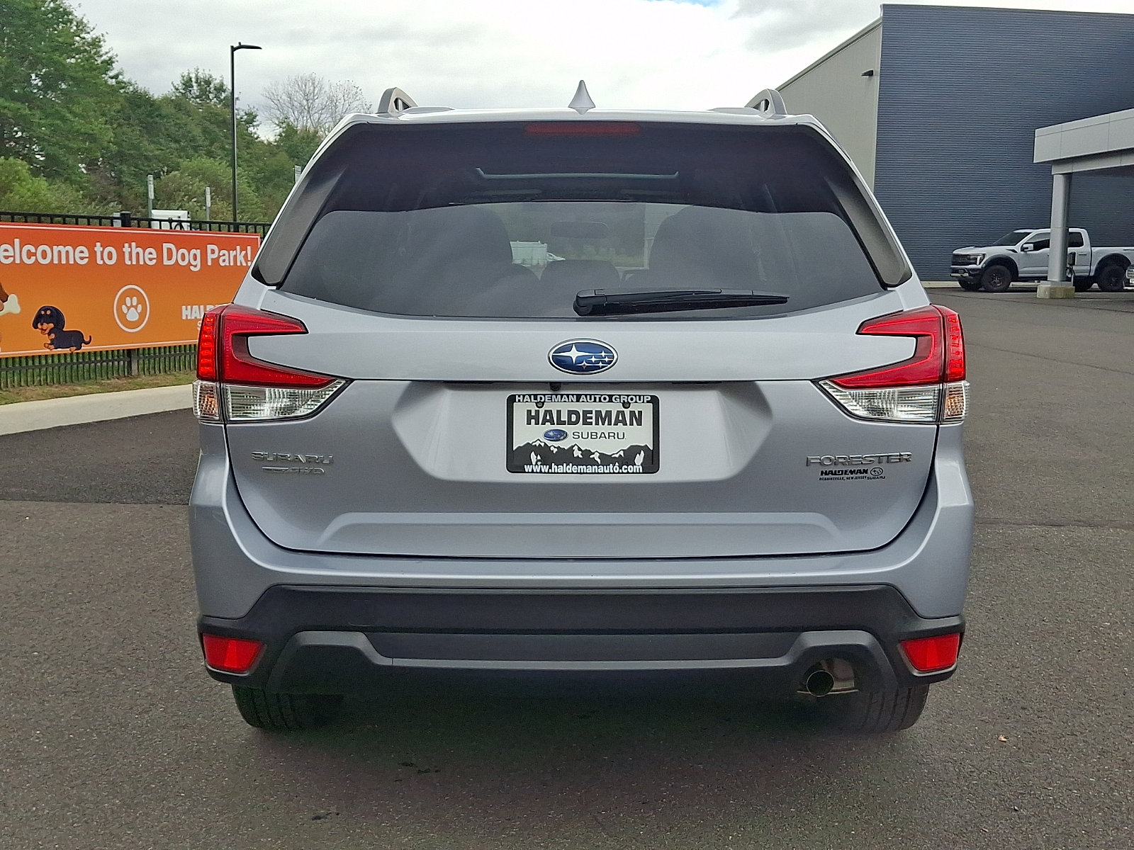 Certified 2023 Subaru Forester Premium AWD/4WD image 6