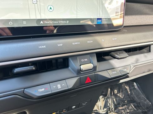 New 2026 Kia EV9 Wind AWD/4WD image 25