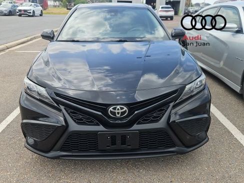 Used 2021 Toyota Camry SE FWD image 2