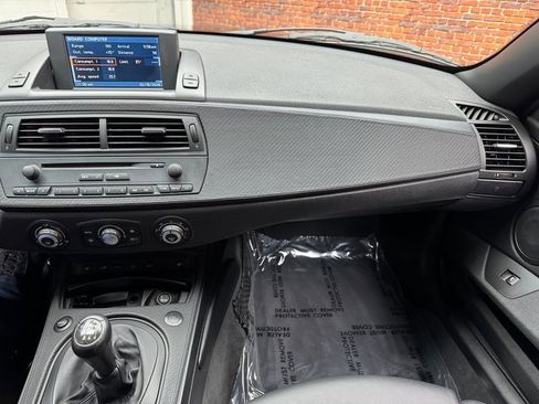 Used 2007 BMW M Roadster image 15