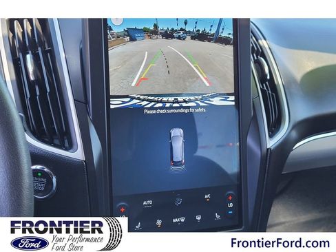 Used 2021 Ford Edge SEL w/ Convenience Package FWD image 11