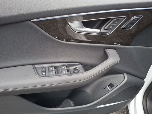 New 2026 Audi Q8 Premium Plus image 10