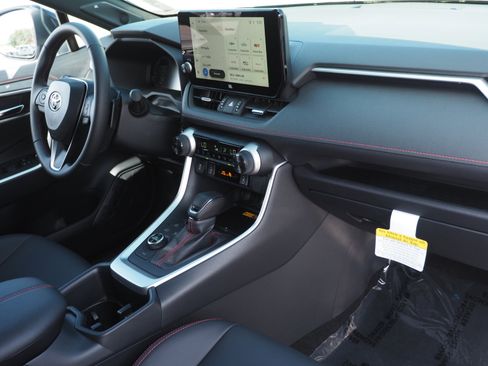 Used 2025 Toyota RAV4 XSE image 24