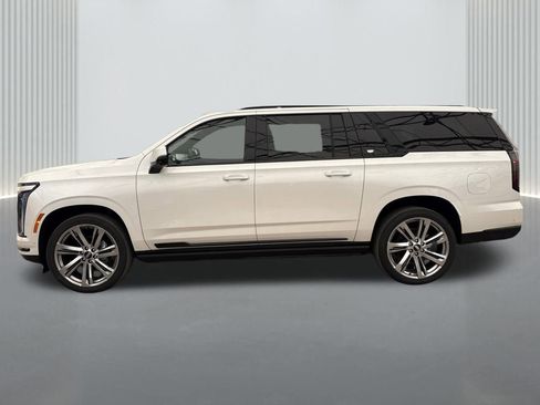New 2025 Cadillac Escalade ESV Sport w/ Touring Package image 8