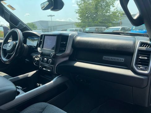 Used 2020 RAM 1500 Big Horn AWD/4WD image 23