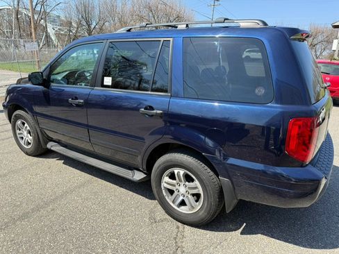 Used 2004 Honda Pilot EX image 12