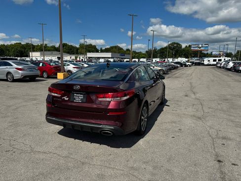 Used 2019 Kia Optima LX w/ LX Premium Package FWD image 3