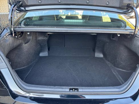 Used 2025 Toyota Camry SE FWD image 29