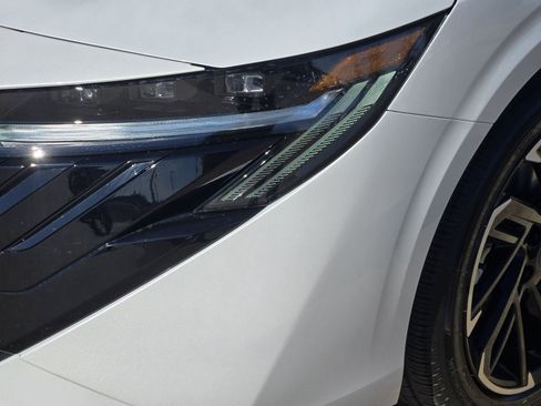 New 2026 Nissan Sentra SR w/ SR All Weather Package FWD image 9