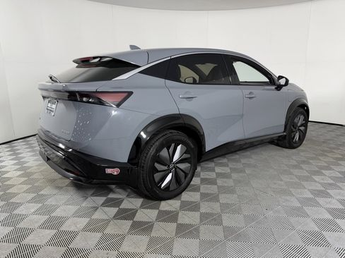 Used 2024 Nissan Ariya FWD image 5