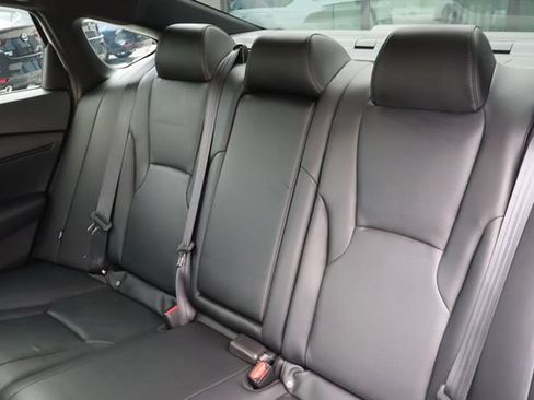 Used 2024 Honda Accord Sport image 17