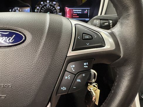 Used 2014 Ford Fusion SE FWD image 31