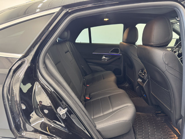 Used 2025 Mercedes-Benz GLE 450 4MATIC Coupe image 19