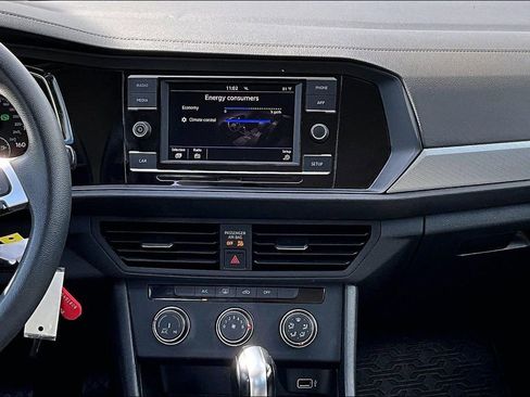 Used 2019 Volkswagen Jetta S w/ Driver Assistance Package FWD image 19