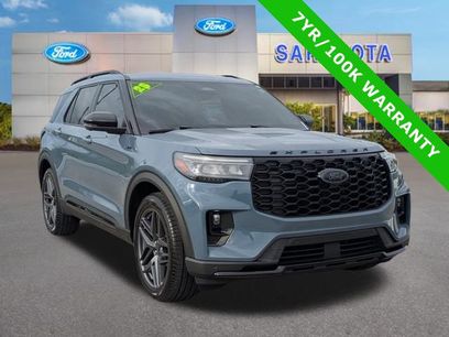 Certified 2025 Ford Explorer ST-Line w/ Premium Package