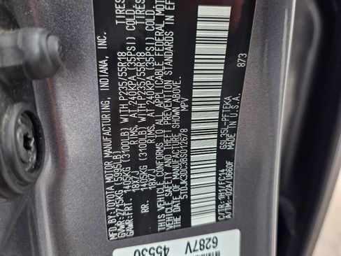 Used 2011 Toyota Sienna LE w/ Towing Pkg image 31