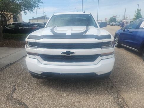 Used 2017 Chevrolet Silverado 1500 Custom w/ Rally 1 Edition AWD/4WD image 2