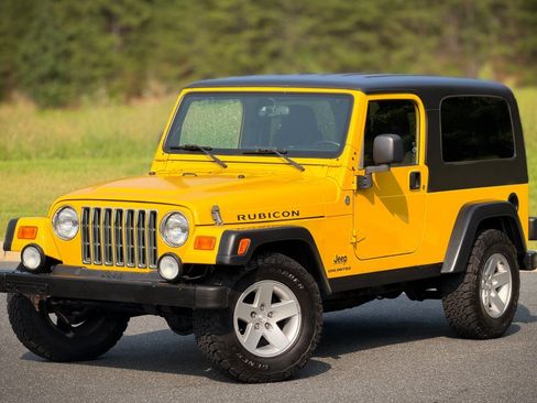 Used 2005 Jeep Wrangler Unlimited Rubicon AWD/4WD image 6