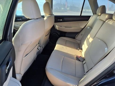 Used 2018 Subaru Outback 3.6R Limited image 8