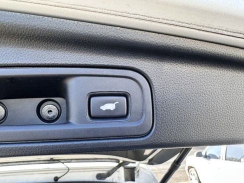 Used 2022 Honda Pilot Elite image 15