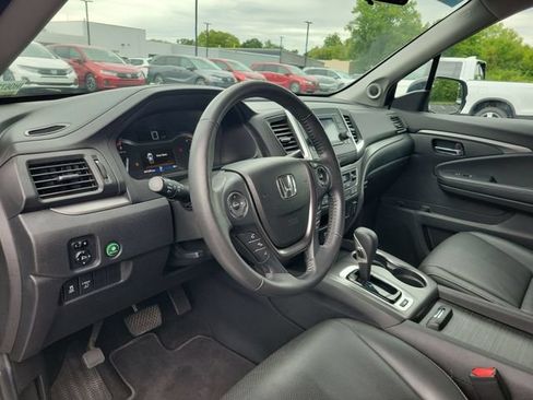 Used 2019 Honda Ridgeline RTL image 18