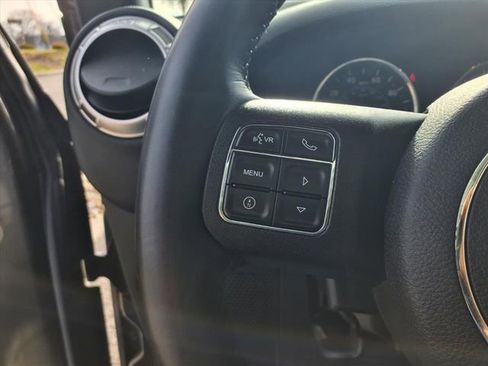 Certified 2017 Jeep Wrangler Unlimited Sahara w/ Connectivity Group image 17