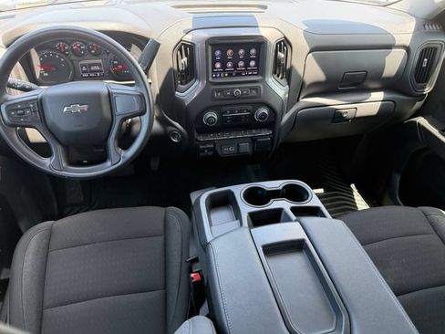 Used 2024 Chevrolet Silverado 1500 Custom Trail Boss AWD/4WD image 16