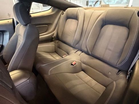 Used 2018 Ford Mustang Coupe image 12