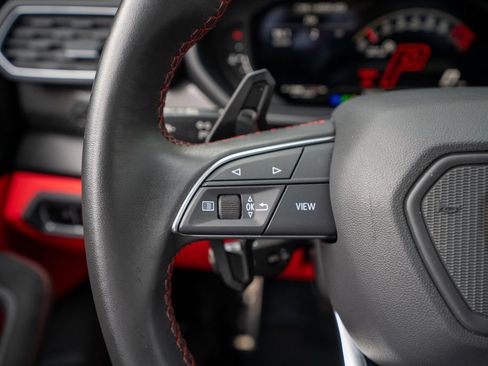 Used 2023 Lamborghini Urus S AWD/4WD image 37