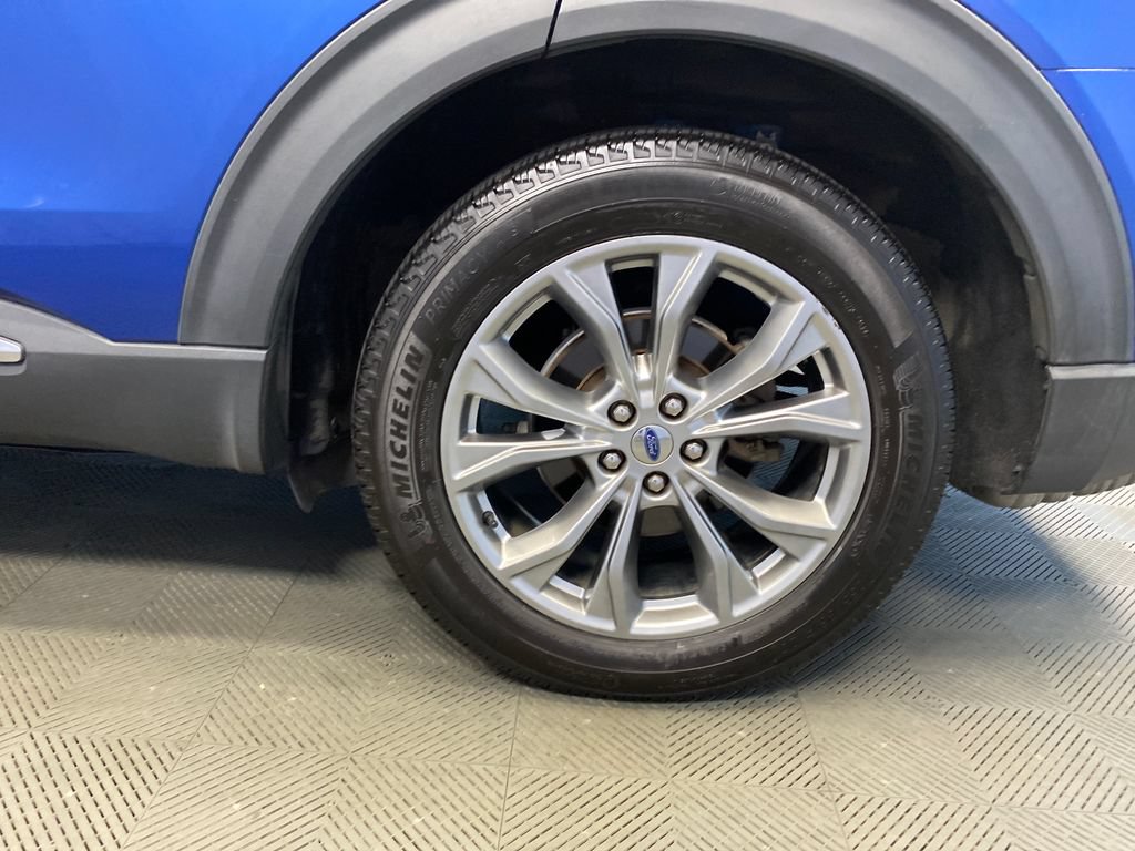 Used 2021 Ford Explorer Limited AWD/4WD image 32