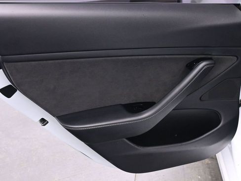 Used 2019 Tesla Model 3 Long Range image 14