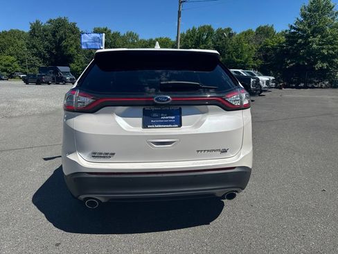 Used 2018 Ford Edge Titanium w/ Equipment Group 301A AWD/4WD image 4