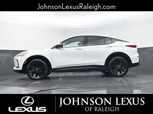 Used 2024 Buick Envista Sport Touring w/ Convenience I Package image 22