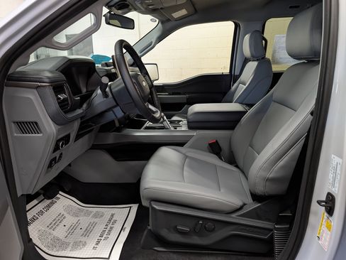 New 2025 Ford F150 Lightning Flash AWD/4WD image 11
