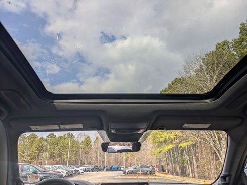 New 2026 Acura RDX SH-AWD image 25