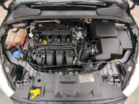Used 2016 Ford Focus SE image 33