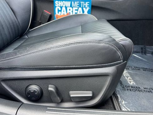 Used 2022 Genesis G70 2.0T w/ Prestige Package RWD image 60