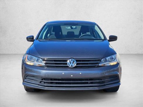 Used 2015 Volkswagen Jetta S FWD image 2