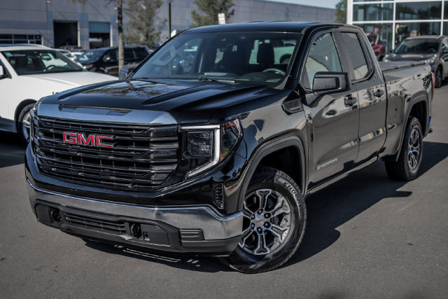 Used 2023 GMC Sierra 1500 Pro w/ Pro Value Package AWD/4WD image 5