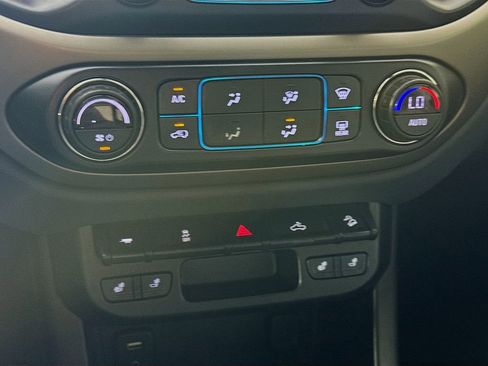 Used 2018 Chevrolet Colorado Z71 image 17